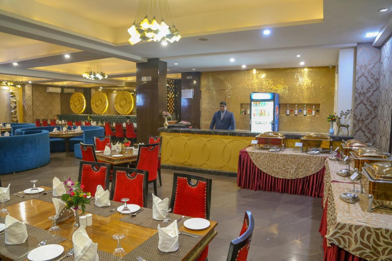 Four Leaf Hotel,Budaun Exterior foto